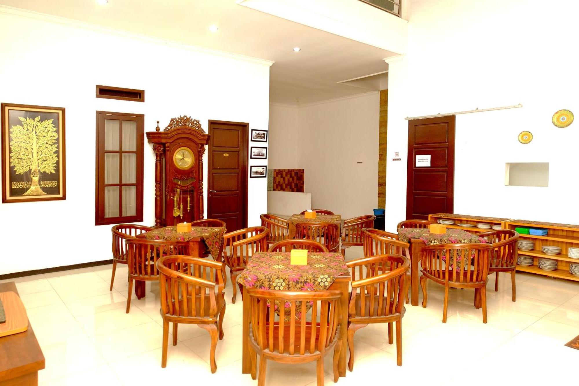 Oyo 350 D' Maktab Homestay Syariah مالانغ المظهر الخارجي الصورة