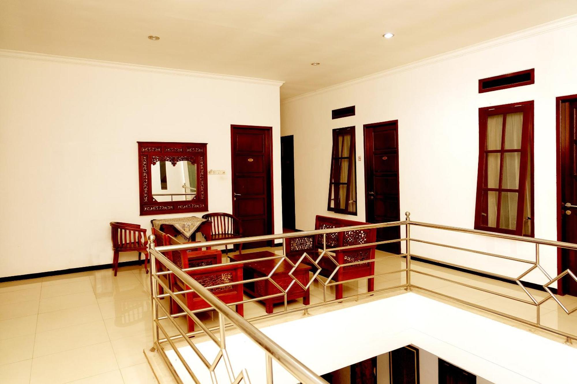 Oyo 350 D' Maktab Homestay Syariah مالانغ المظهر الخارجي الصورة