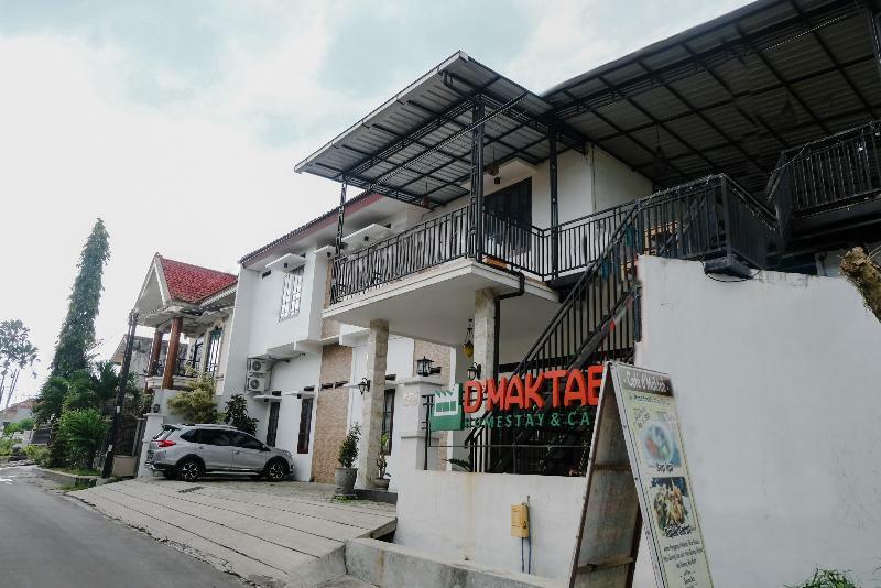 Oyo 350 D' Maktab Homestay Syariah مالانغ المظهر الخارجي الصورة